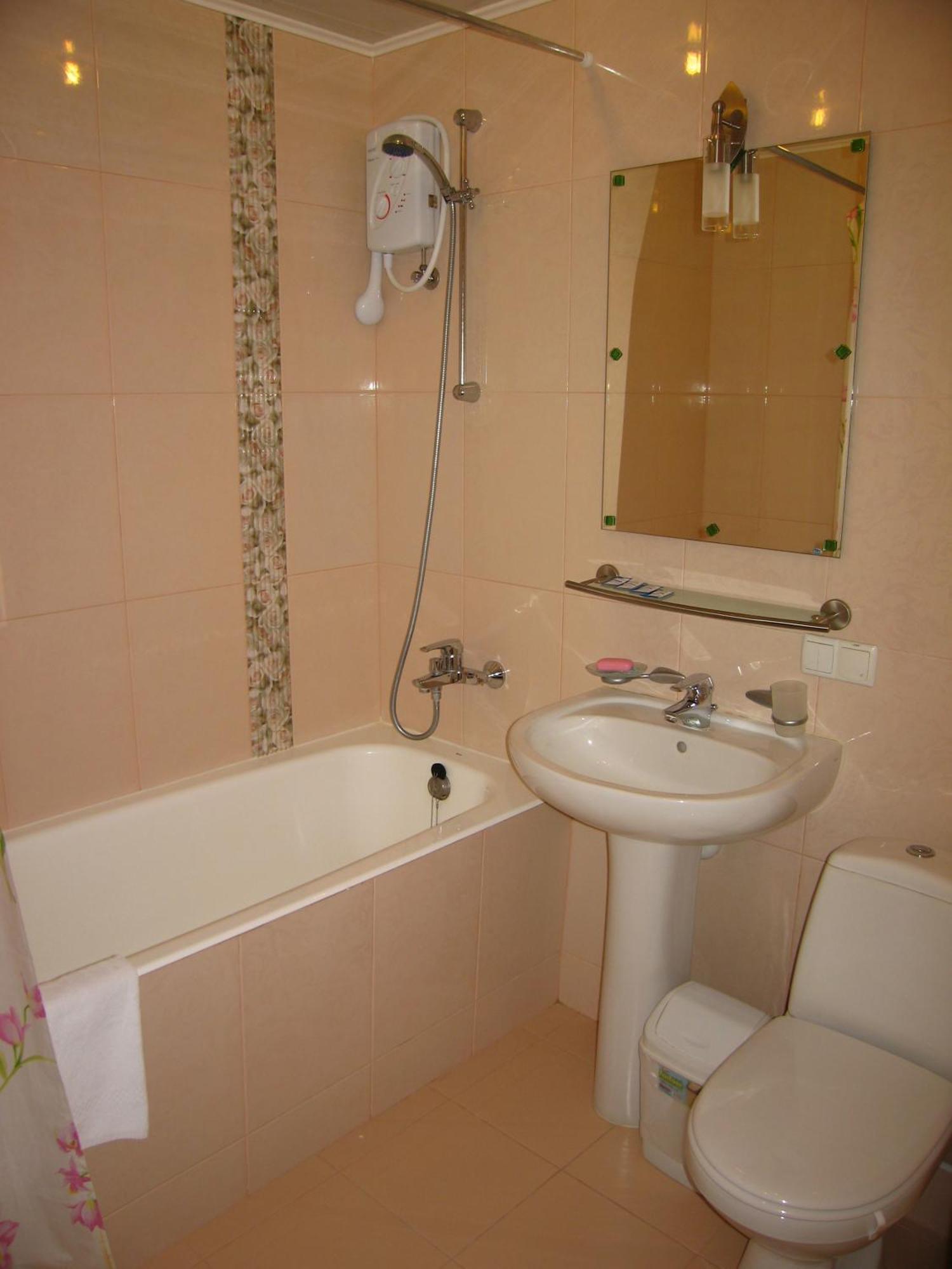 קייב Hotel Service Predslava On Antonovicha Street מראה חיצוני תמונה