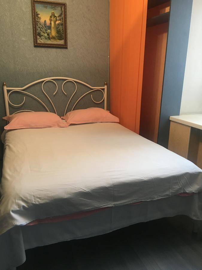 קייב Hotel Service Predslava On Antonovicha Street מראה חיצוני תמונה